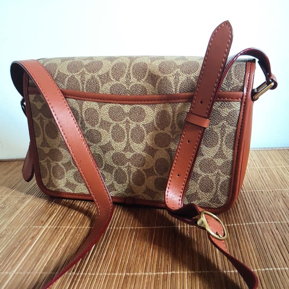 Coach Studio Shoulder Bag In Signature Canvas Brass/Tan/Rust - Picture 3 of 6